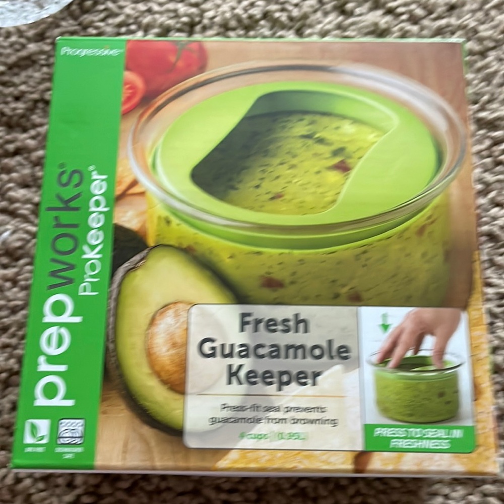 New in Box Prep works Pro keeper Holds 4 cups.
